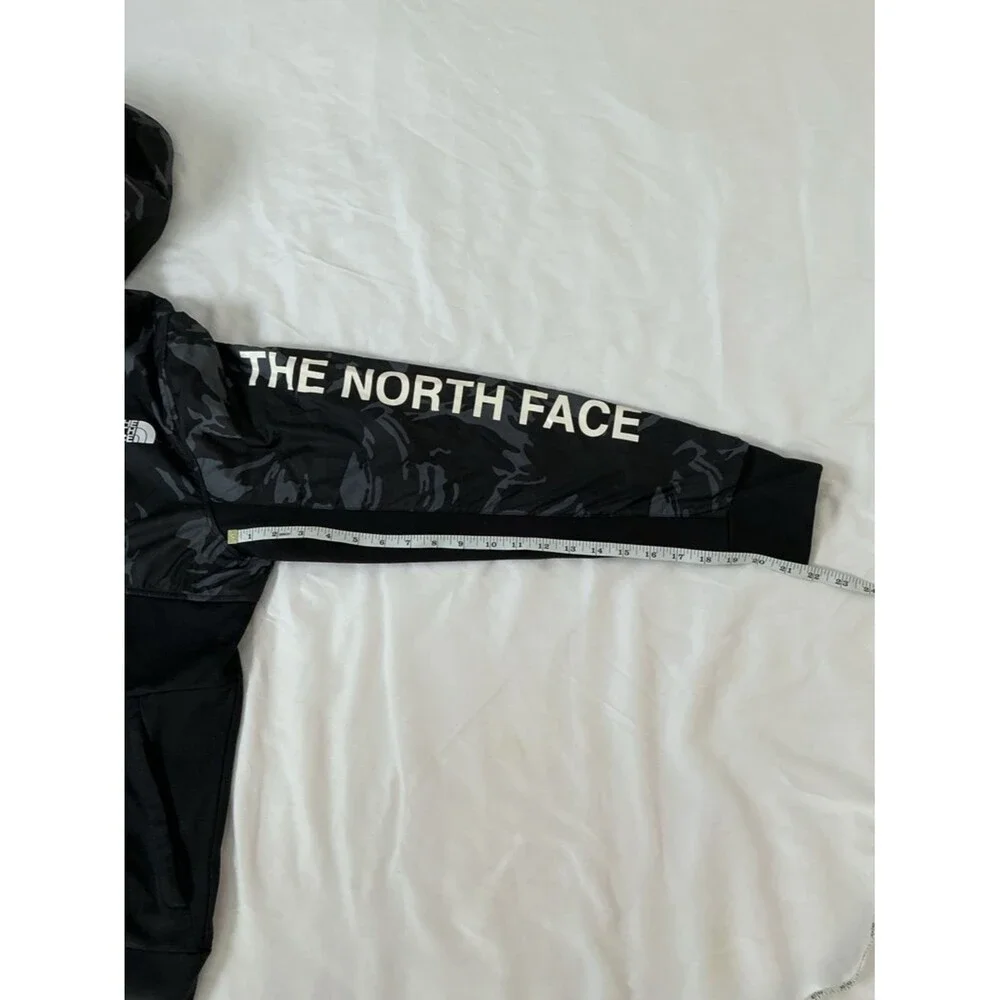The North Face Men’s Black & Gray Camo Hooded Windbreaker